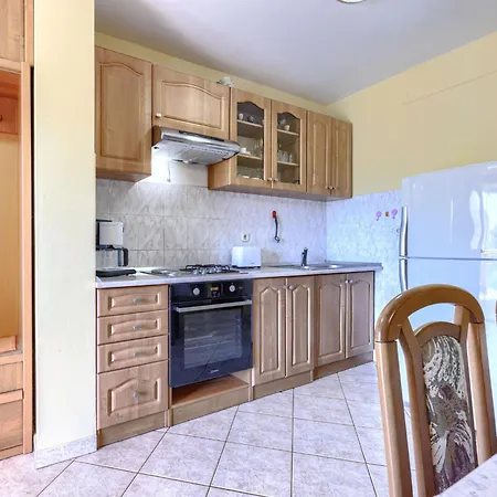 Laura By Interhome Feriehus